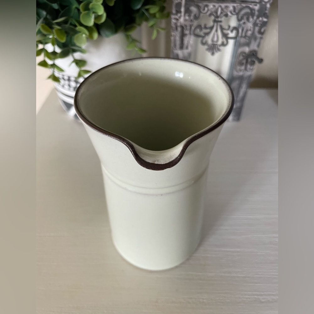 Denby Ceramic Summit Celadon Creamer Pitcher Milk Jug 5 1/4" tall - Picture 3 of 6